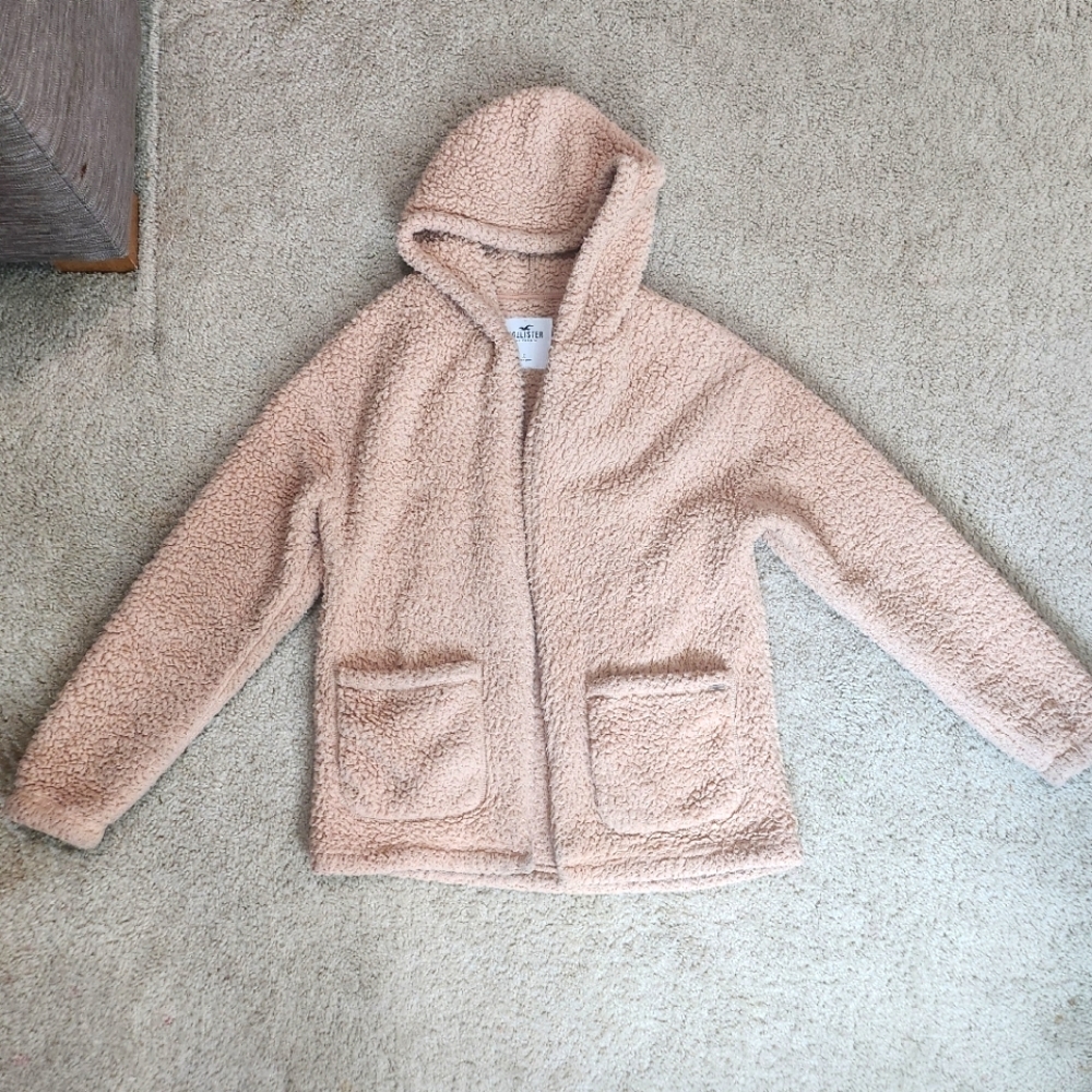 Women's Hollister Tan Hoodie Jacket Fuzzy Sherpa Size Small SUPER SOFT AND COMFY